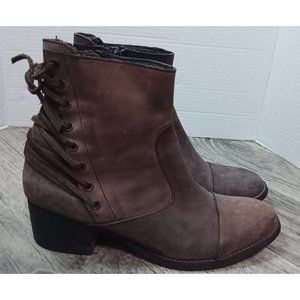 Steve Madden 9 Brown Leather Grripp Boho Western Outdoor Rock Comfort Boots